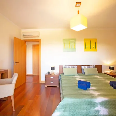 Sunflower By Interhome *